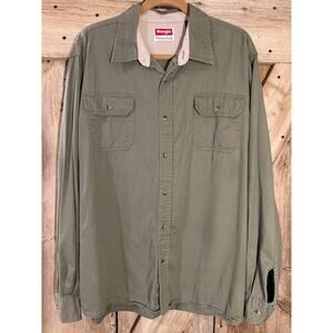 Wrangler Shirt Men's X-Large Premium Quality Button Down Shirt XL Green Pockets